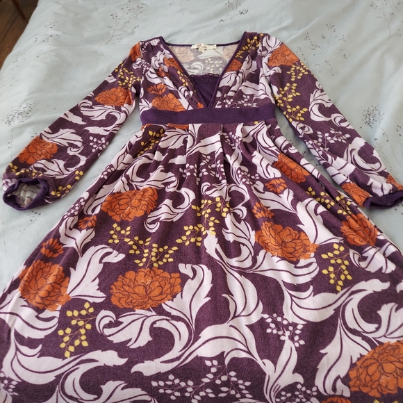 Aryeh New Acrylic Dress - Picture 5 of 8